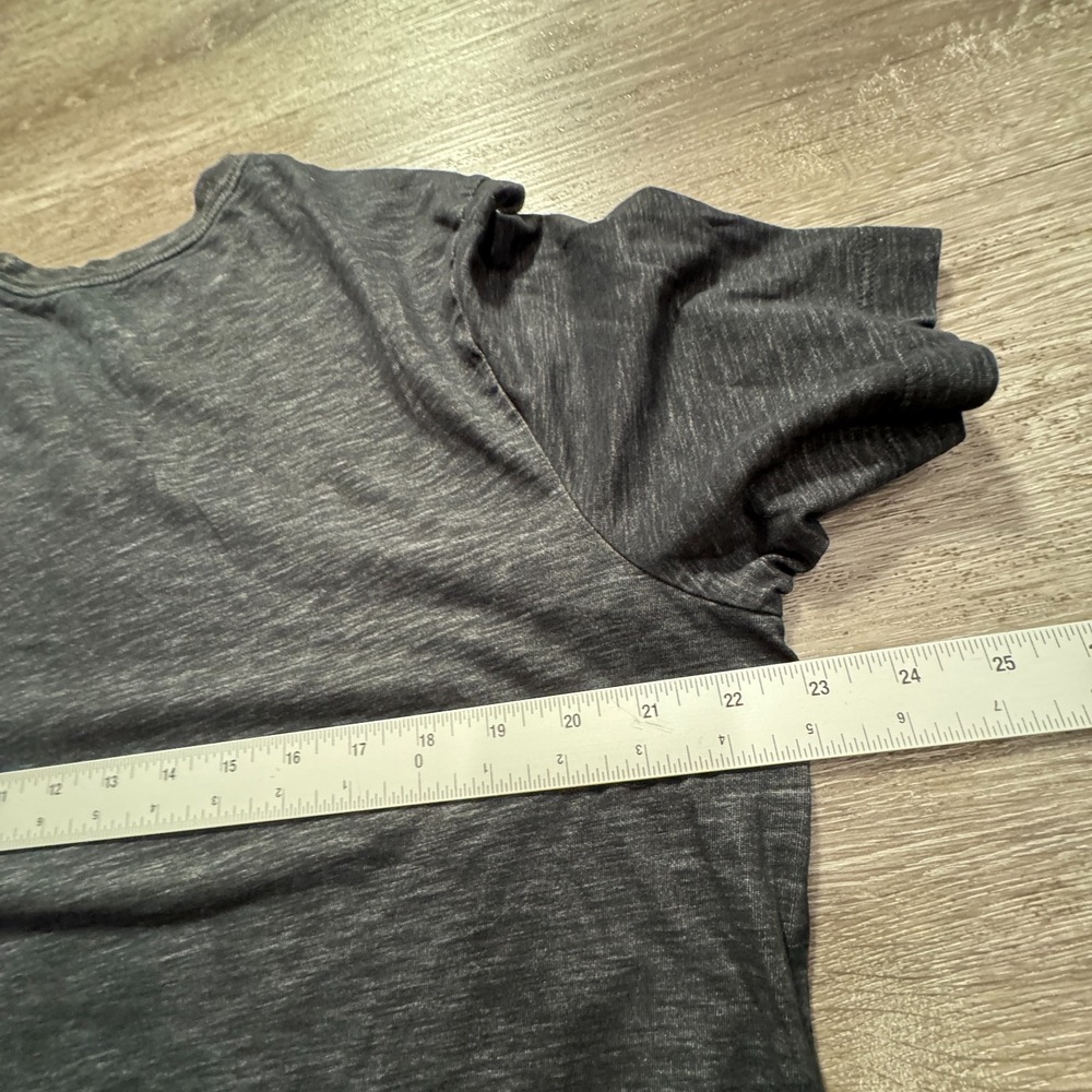Nike Shirt Mens Large Gray Big Swoosh Short Sleeve Tee Dri Fit Casual Outdoor - Picture 8 of 9